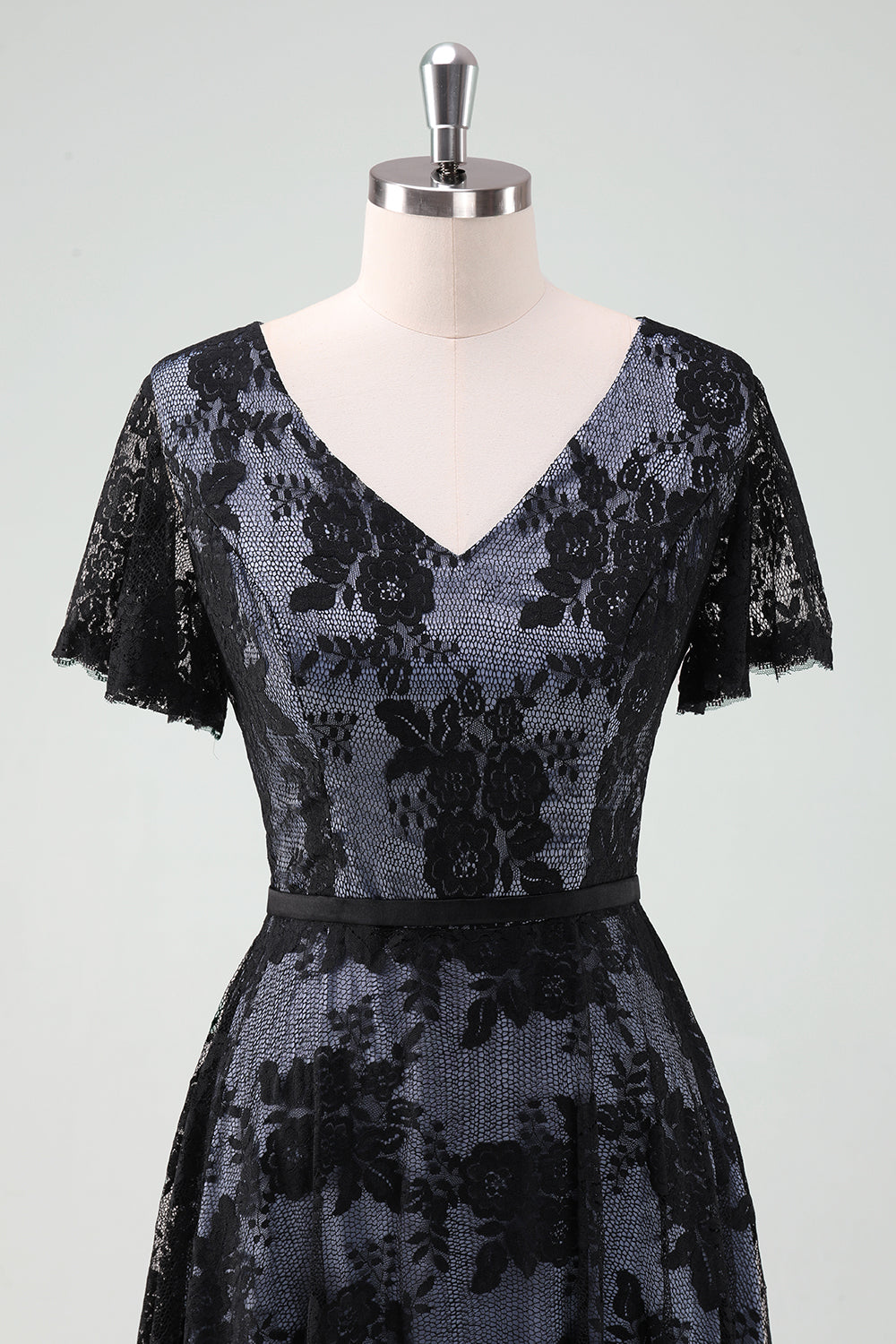 Black V-neck Short Sleeves Lace A-Line Mum of Bride Dress