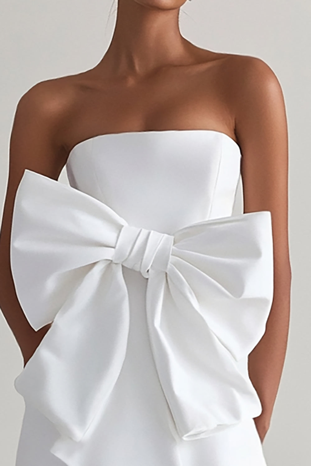 White A Line Ruffle Strapless Wedding Dress With Bow