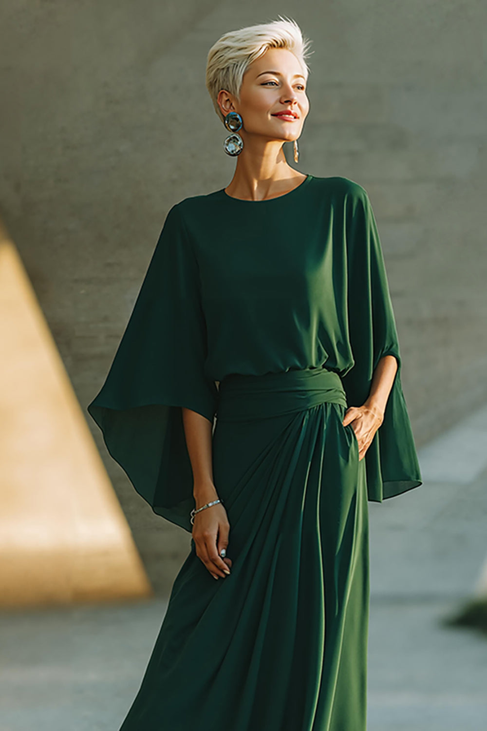 Dark Green Round Neck A Line Mother of Bride Dress