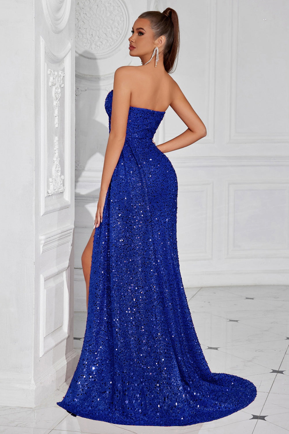 Burgundy Spaghetti Straps Sheath Sequin Evening Dress