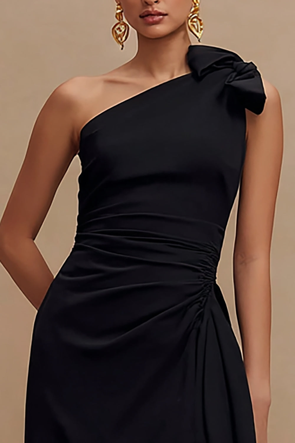 One Shoulder Bowed Black A Line Evening Dress
