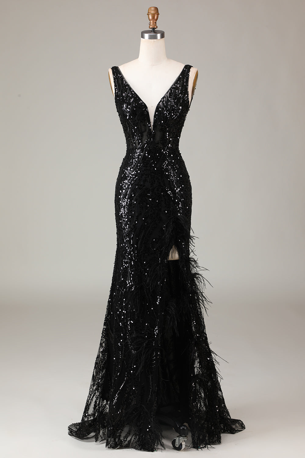 Sparkly Depp V-neck Mermaid Black Prom Dress with Feathers