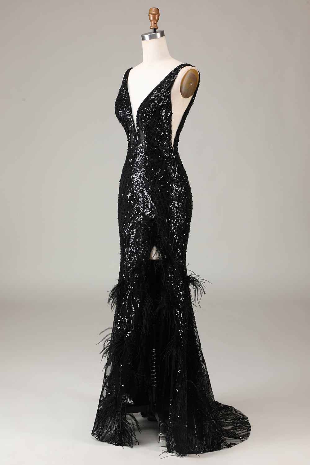 Sparkly Depp V-neck Mermaid Black Prom Dress with Feathers