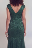 Dark Green Jacquard Mermaid V-Neck Mum of the Bride Dress with Slit