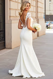 Ivory Mermaid V Neck Half Sleeve Wedding Dress With Appliques