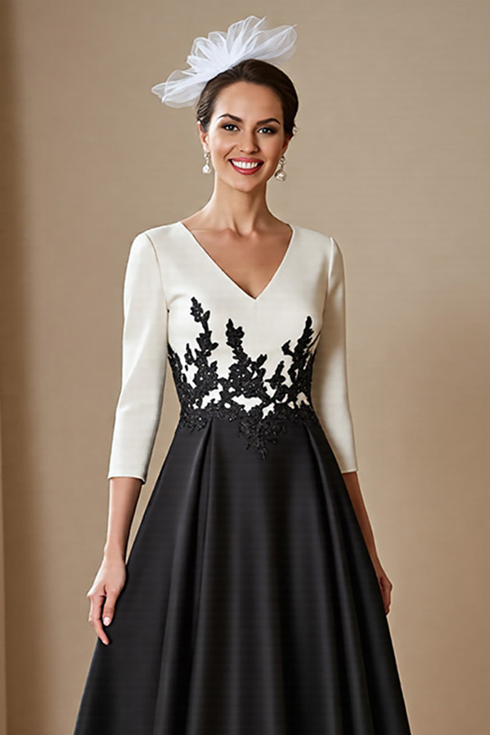 WEDTREND Women High Low Mother of the Bride Dress with Appliques Satin V Neck A Line Black and White Formal Dress Wedtrend UK WEDTREND Women High Low Mother of the Bride Dress with Appliques Satin V Neck A Line Black and White Formal Dress Wedtrend UK