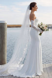 Sweetheart Mermaid Appliqued Satin Wedding Dress with Court Train (Without Golves)