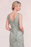 Blush Pink V-Neck Appliqued Mermaid Mum Of the Bride Dress with Sequins